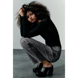 NWT Zara light wash black sparkle embellished mid rise straight leg jeans, 10